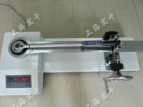 扭力扳手測試儀圖片