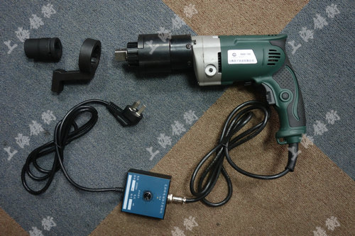 電動扭矩扳手