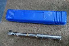 �A(y��)��ʽŤ������40-200N.m