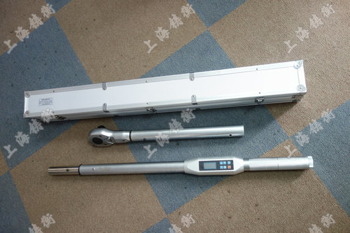 數(shù)顯扭矩扳手