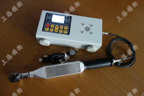 非標式數(shù)顯扭力扳手