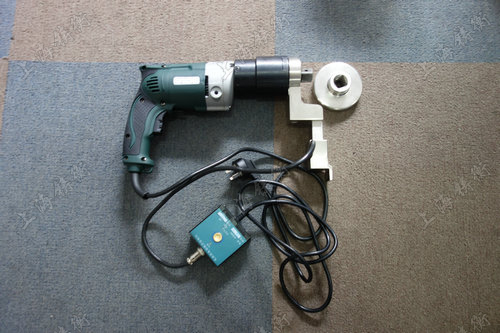 定扭力電動扳手