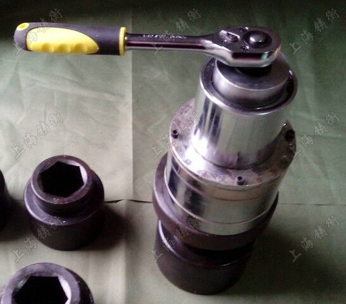 扭矩扳手放大器