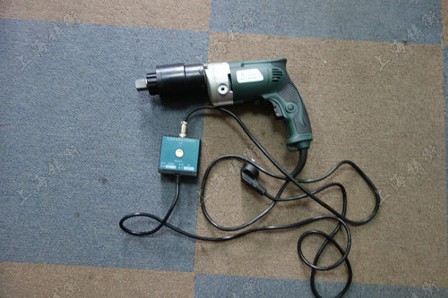 電動(dòng)定扭力扳手