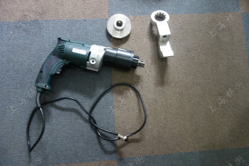 電動定扭力扳手