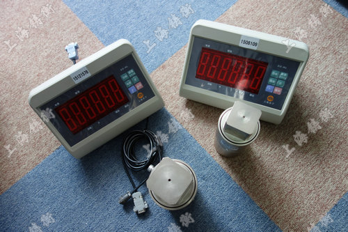 柱型數(shù)顯推拉力計(jì)