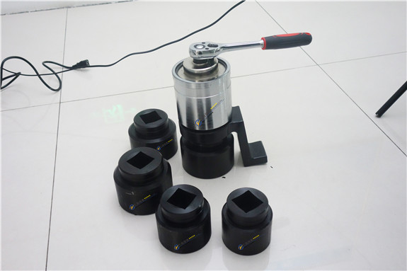 拆裝法蘭管道螺栓5000n.m扭矩加力扳手 裝卸螺紋件大扭矩扳手倍增器