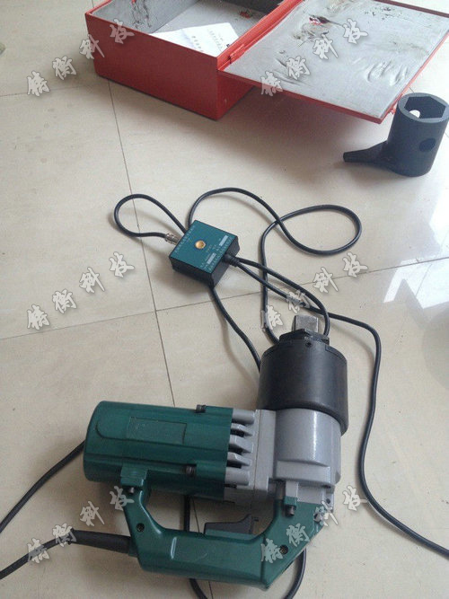 扭剪型電動扳手圖片