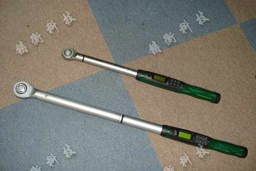 數顯扭矩扳手圖片