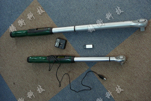 數(shù)顯扭矩扳手圖片