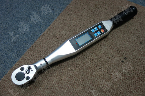 ���@Ť������