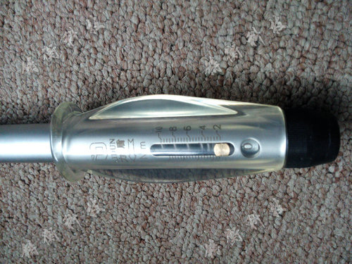 預置式扭力扳手