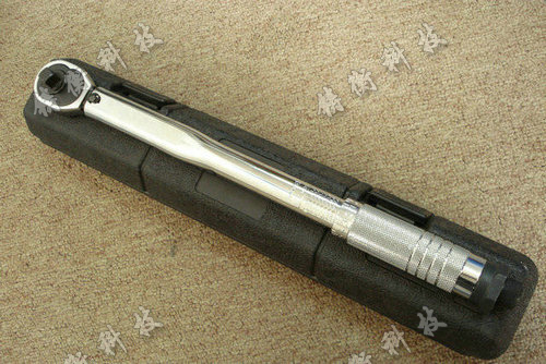 預(yù)置式扭力扳手圖片