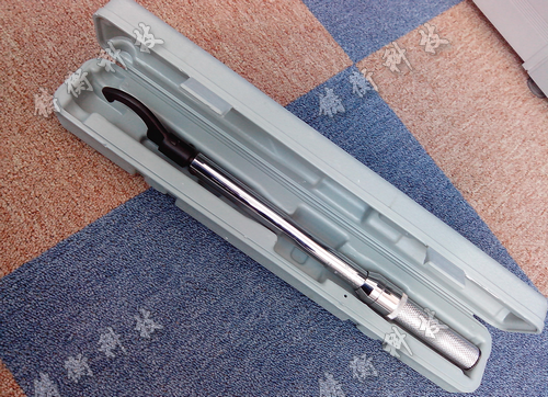 可調式扭矩扳手